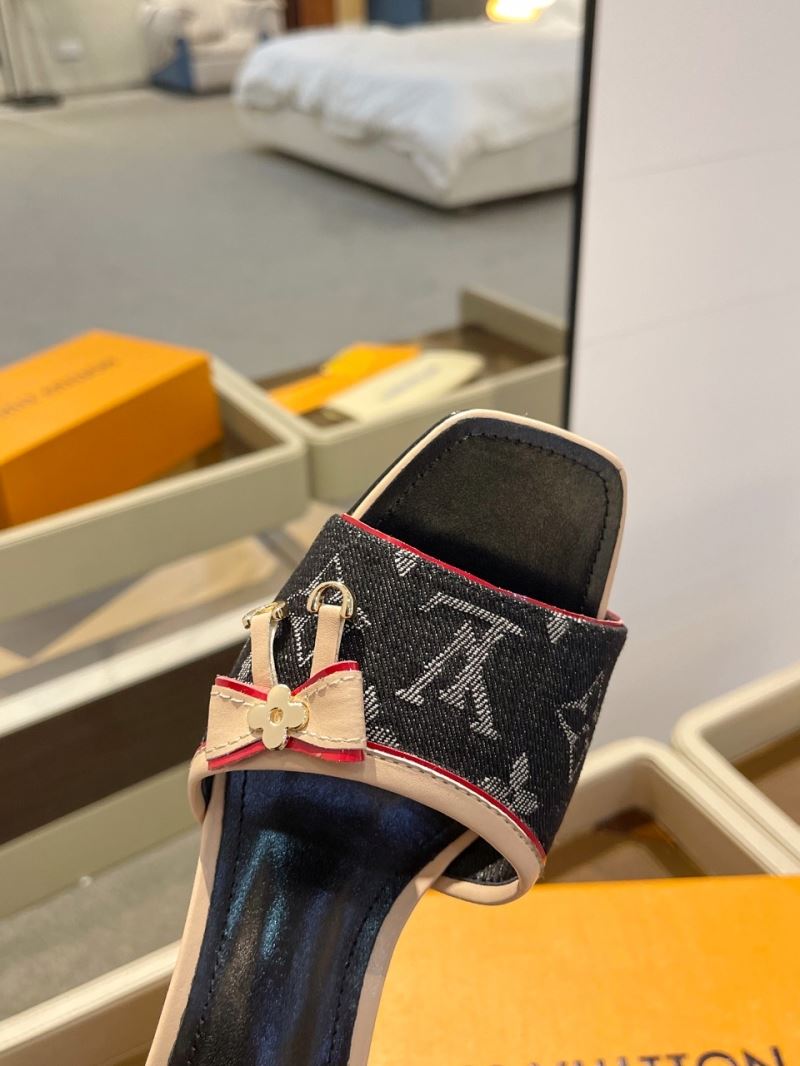 Louis Vuitton Slippers